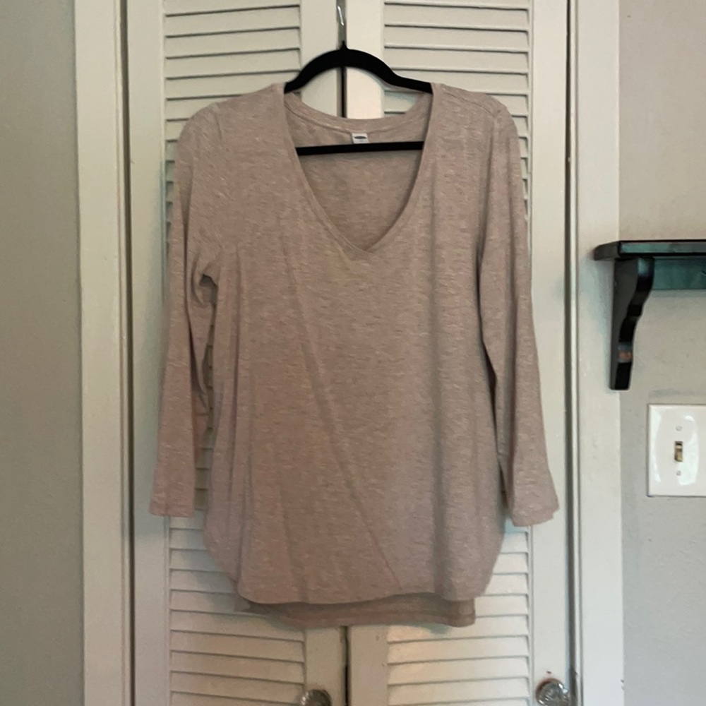 Old navy quarter length shirt